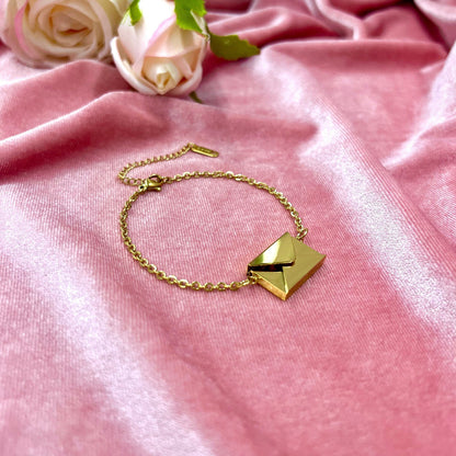 My Heart's Letter Couple Bracelet